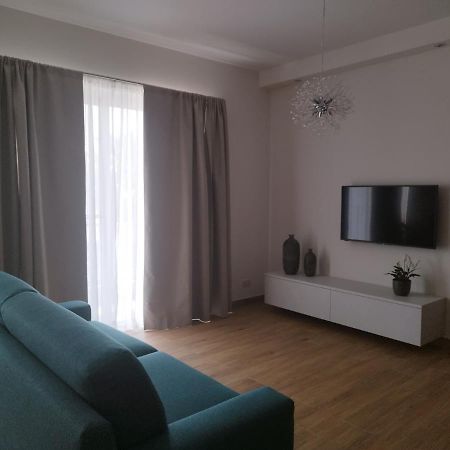 Coral Reef Apartments خليج سانت بول المظهر الخارجي الصورة