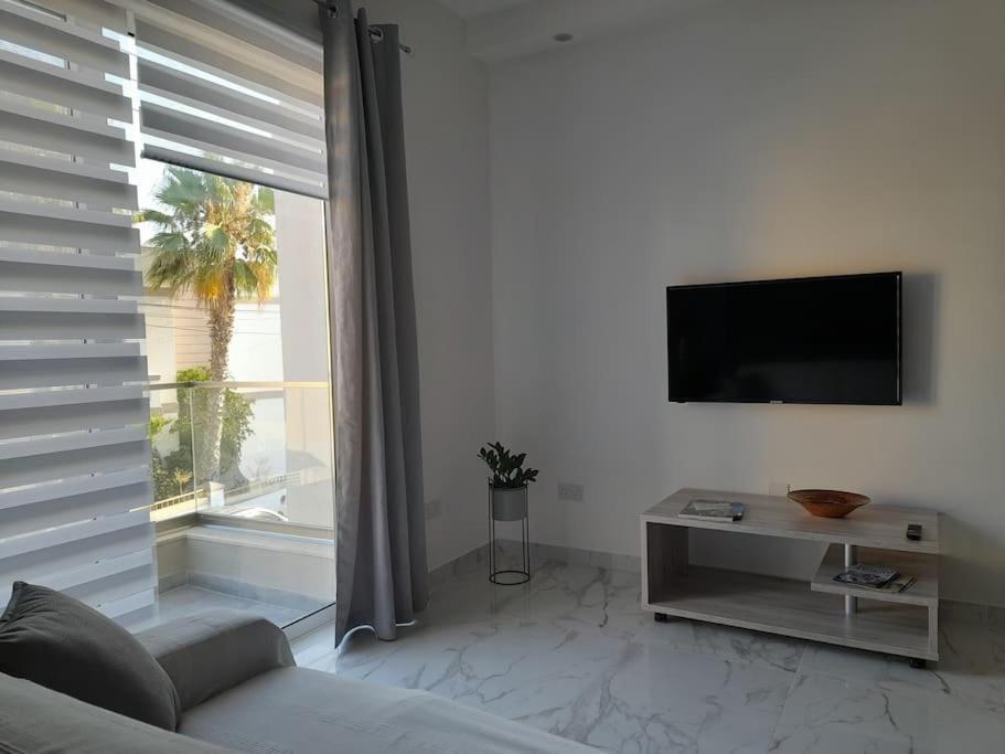 Coral Reef Apartments خليج سانت بول المظهر الخارجي الصورة