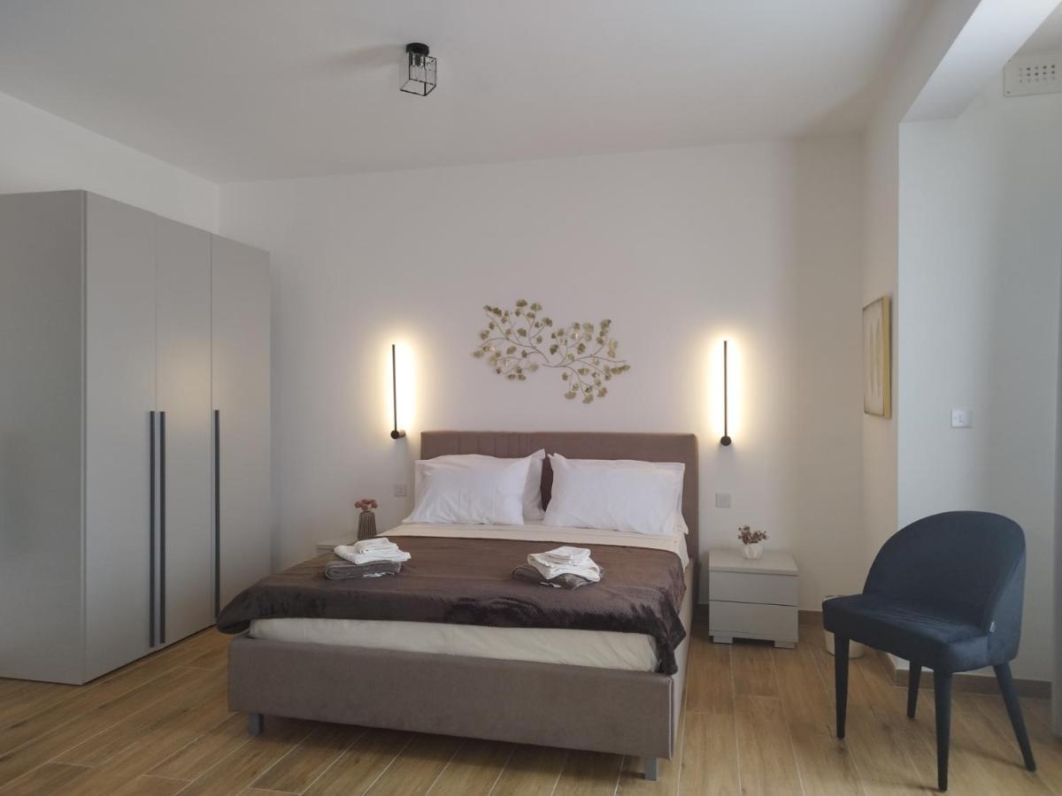 Coral Reef Apartments خليج سانت بول المظهر الخارجي الصورة
