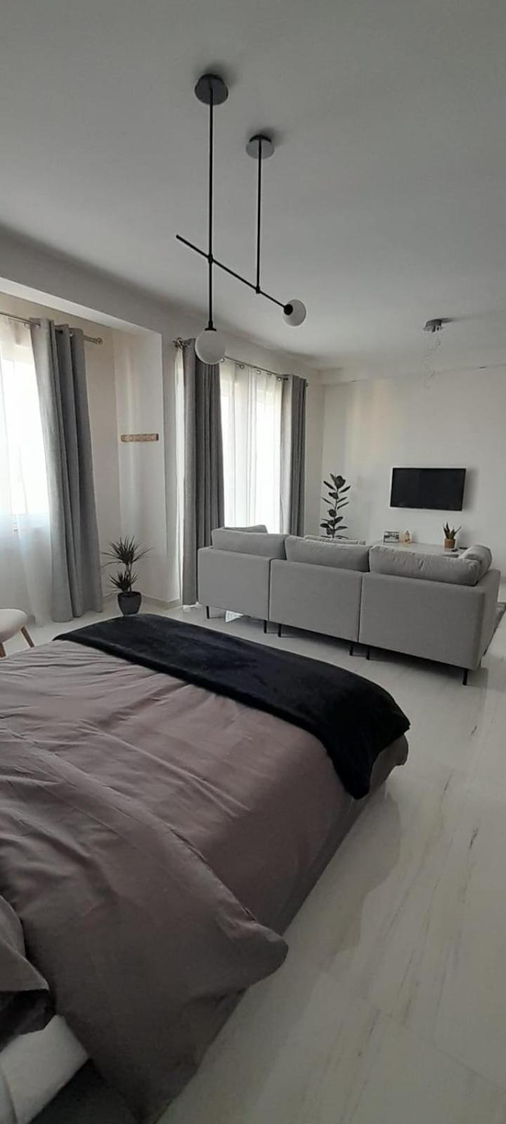 Coral Reef Apartments خليج سانت بول المظهر الخارجي الصورة