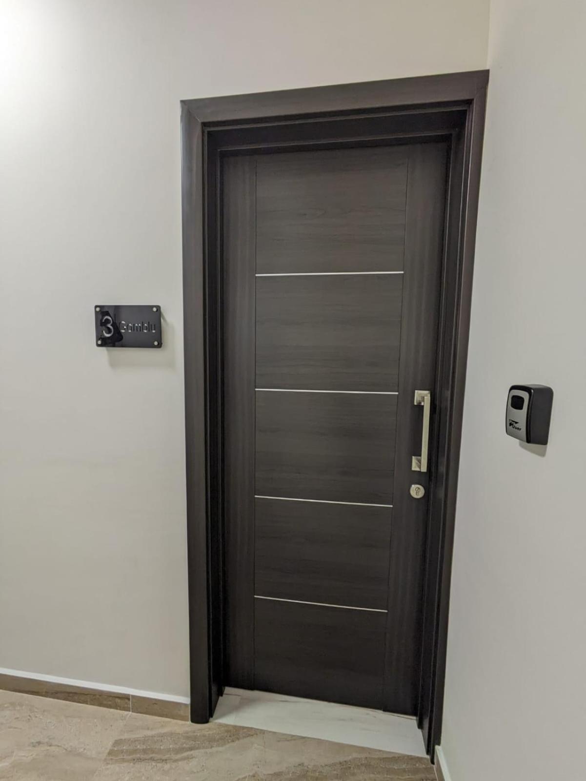 Coral Reef Apartments خليج سانت بول المظهر الخارجي الصورة